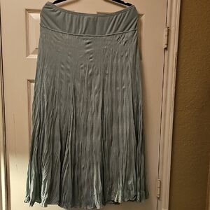 RAFAEL Soft Green Pleated Midi Skirt